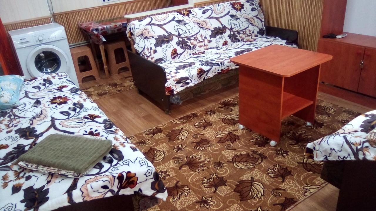 1-Я Слободская, 17А, Угол Проспекта Центрального, 3 Дивана, Wi-Fi, Отдельный Вход. Mîkolaiiv Exterior foto